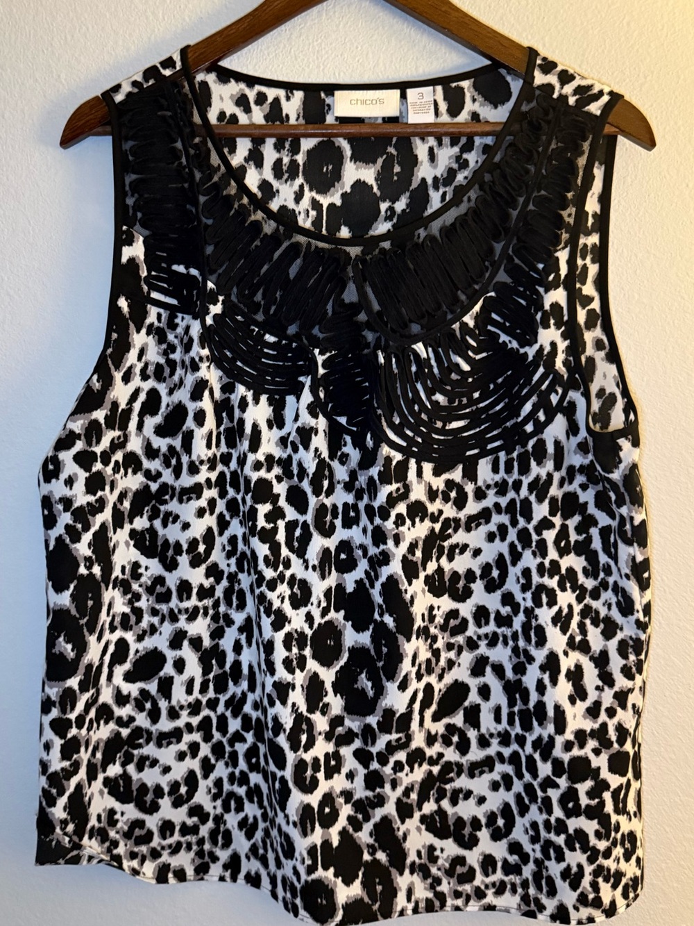 Chico's Black & White Leopard Print Sleeveless Top with Embellished Collar